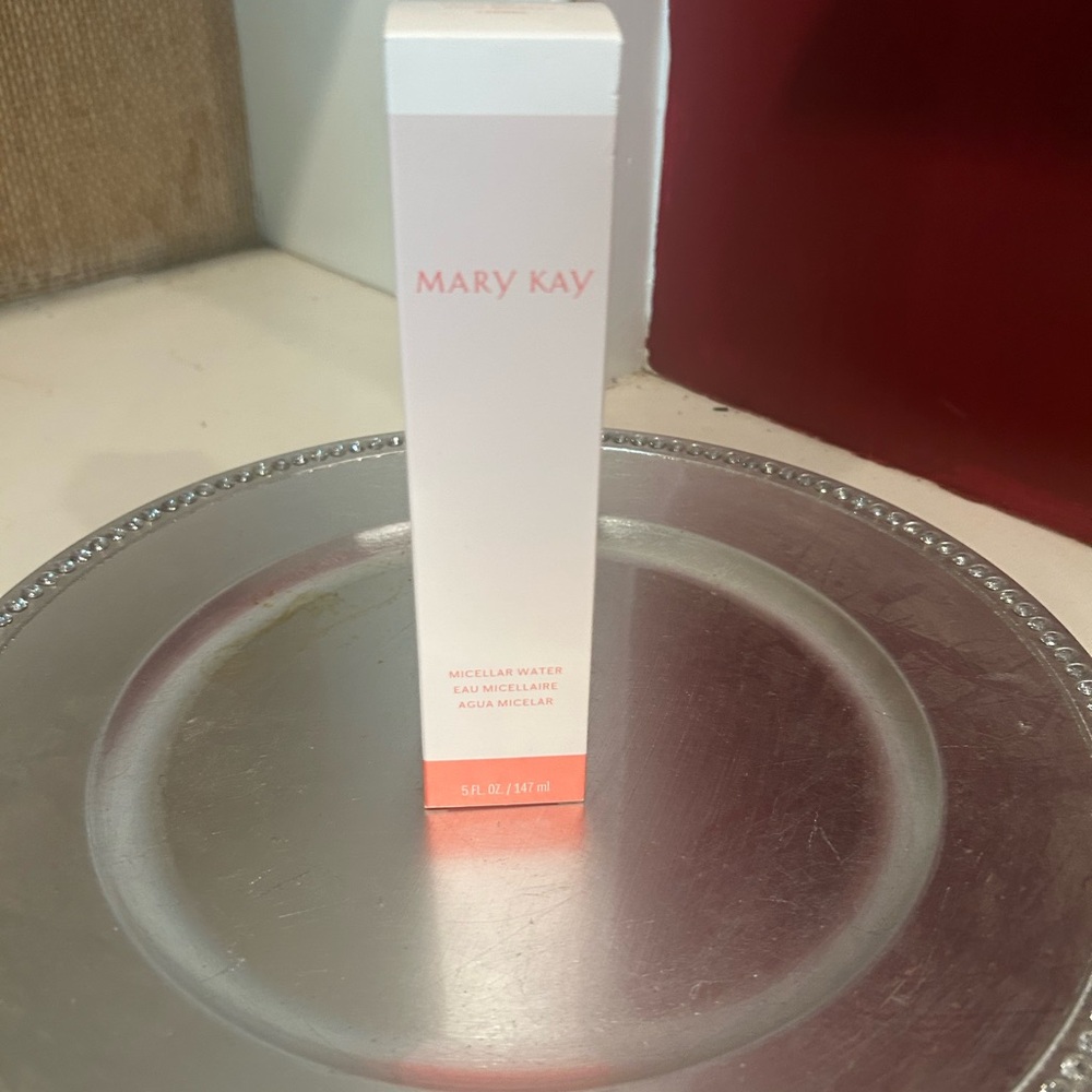 Mary Kay Micellar Water in White and Pink Packaging